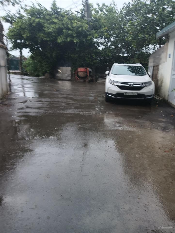 Bán đất phân lô bộ đội 50m2 mt 4 m ô tô đỗ cổng giá đẹp
