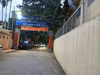 Bán gấp 50m2 đất tặng nhà cấp 4 hơn 6 tỉ mặt tiền quyền lực oto vào đất hai mặt ngõ đất