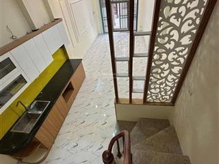 Bán nhà hồ tùng mậu 40m2 x 5 tầng x mt 3,5m  chào nhỉnh 7 tỷ ngõ rộng, thoáng, nông, gần