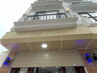 Nhà bắc từ liêm 35m2  nhà 5 tầng  5tỷ  gần đường tây thăng long  cấp 3 thượng cát, ngõ ô tô