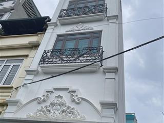 Cổ nhuế  51m2  nhà 5 tầng  5 phòng ngủ  chỉ nhỉnh 6 tỷ gần đh mỏ, tài chính, bệnh viện p