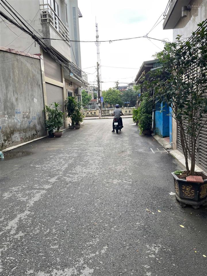 Thuỵ phương kinh doanh ô tô tránh dân xây gần hồ sinh thái + diện tích 54m2 x 3 tầ