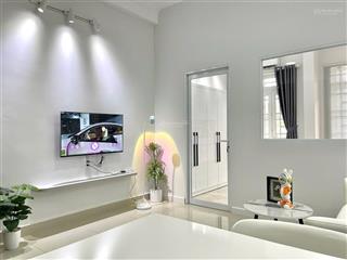 Siêu phẩm 1pn view đẹp 60m2 tone trắng ngay cầu sài gòn giá chỉ 11tr5