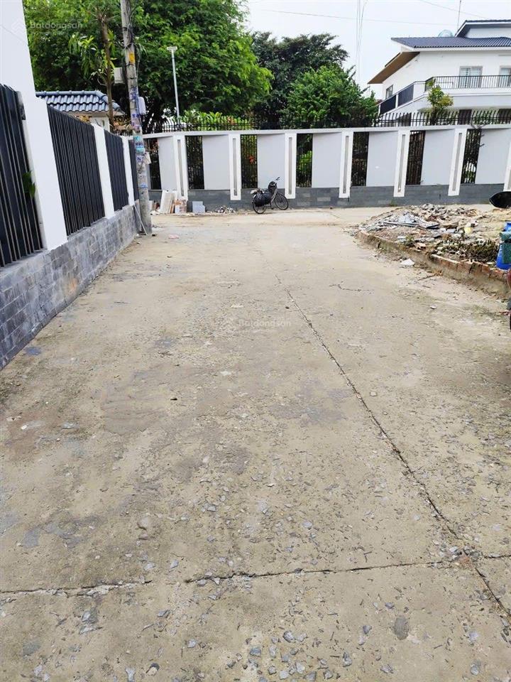 Nhà 2 tầng btct mới hoàn thiện sang trọng, 80m2, hxh, 1/ nguyễn thị thảnh, gần svđ, chợ thới tứ