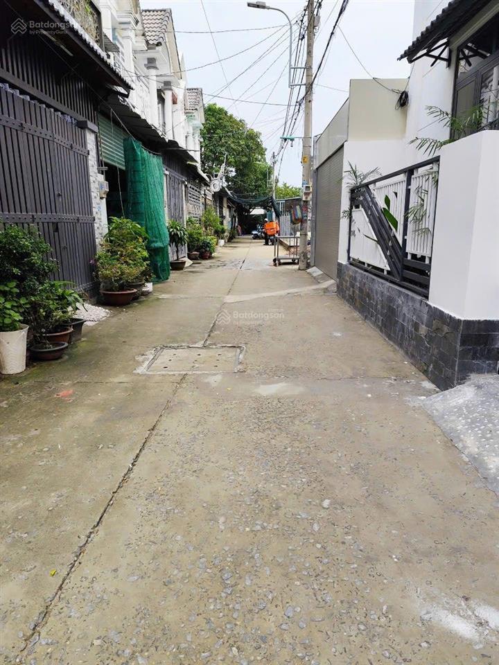 Nhà 2 tầng btct mới hoàn thiện sang trọng, 80m2, hxh, 1/ nguyễn thị thảnh, gần svđ, chợ thới tứ