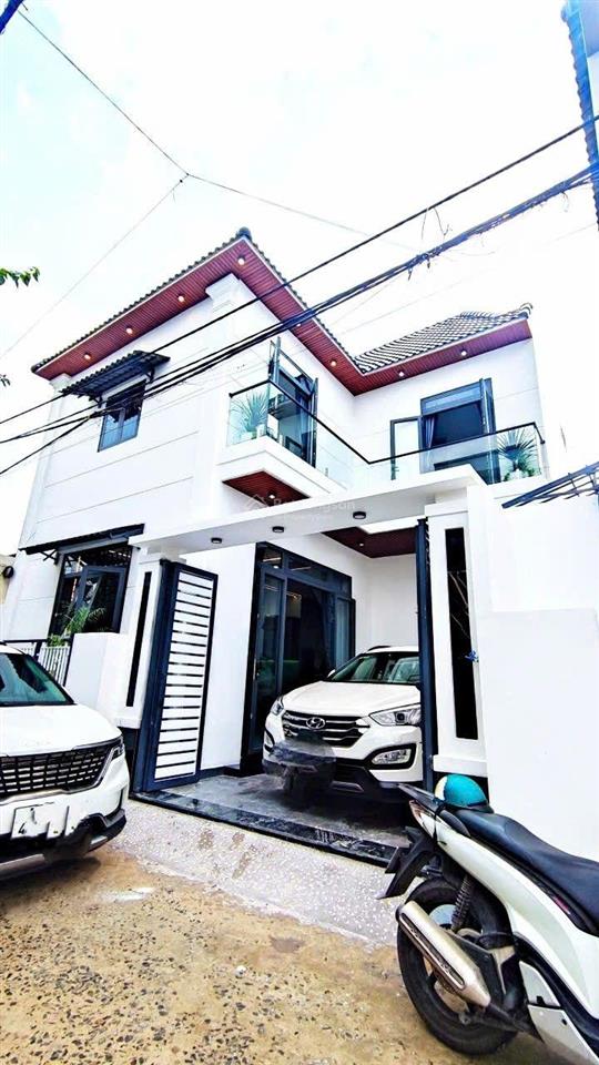 Nhà 2 tầng btct mới hoàn thiện sang trọng, 80m2, hxh, 1/ nguyễn thị thảnh, gần svđ, chợ thới tứ