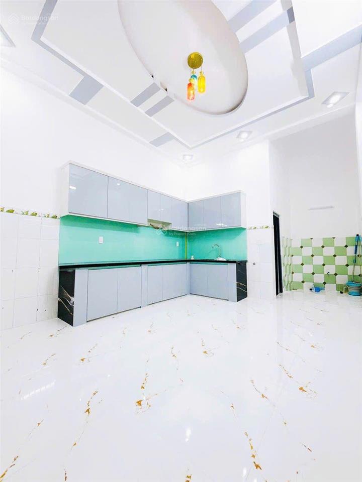 Nhà mới tinh 3 tầng btct, 70m2, 4pn, 4wc, ô tô đỗ cửa, sát hiệp thành city, gần chợ cây thị