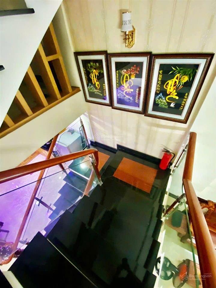 Nhà 4 tầng btct kiểu âu sang trọng, 59m2, 5pn, 4wc, hxt, gần hiệp thành city, chợ cây thị, chỉ 6 tỷ