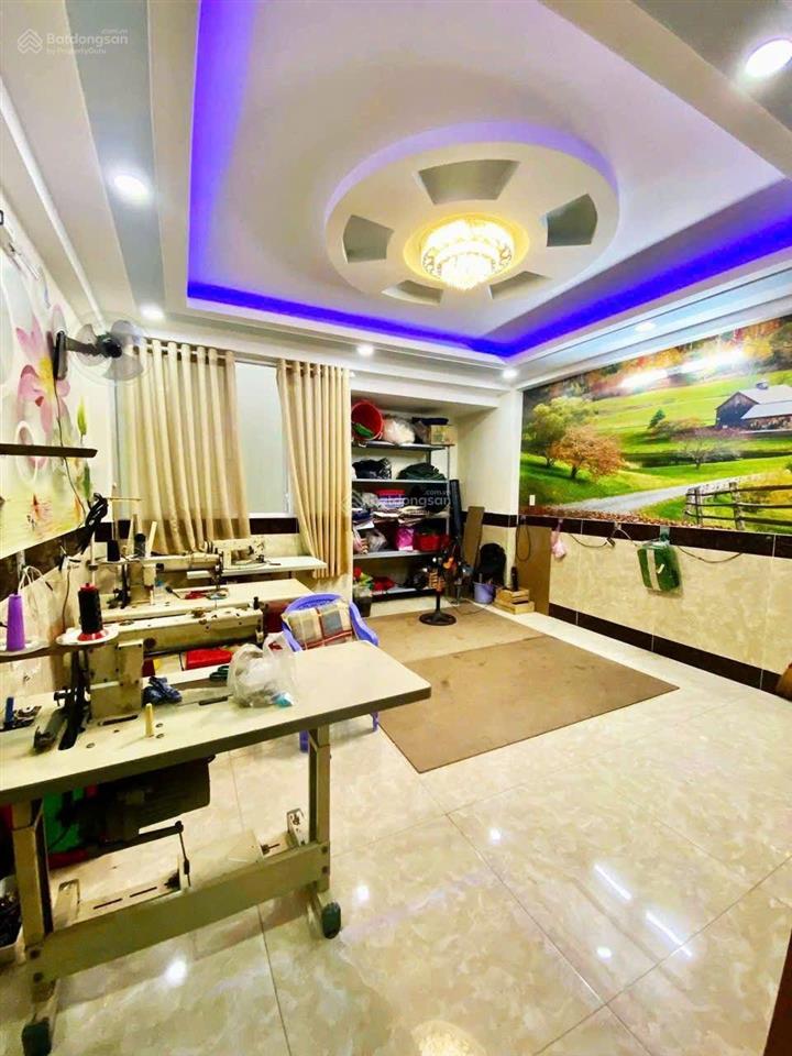 Nhà 4 tầng btct kiểu âu sang trọng, 59m2, 5pn, 4wc, hxt, gần hiệp thành city, chợ cây thị, chỉ 6 tỷ