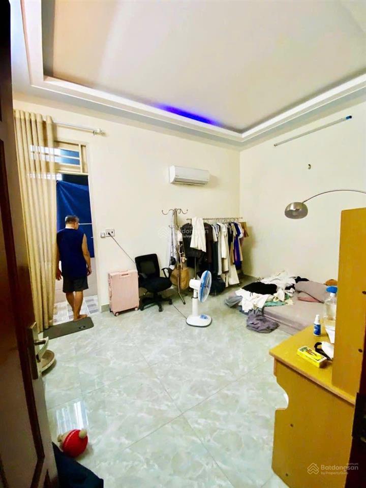 Nhà 4 tầng btct kiểu âu sang trọng, 59m2, 5pn, 4wc, hxt, gần hiệp thành city, chợ cây thị, chỉ 6 tỷ