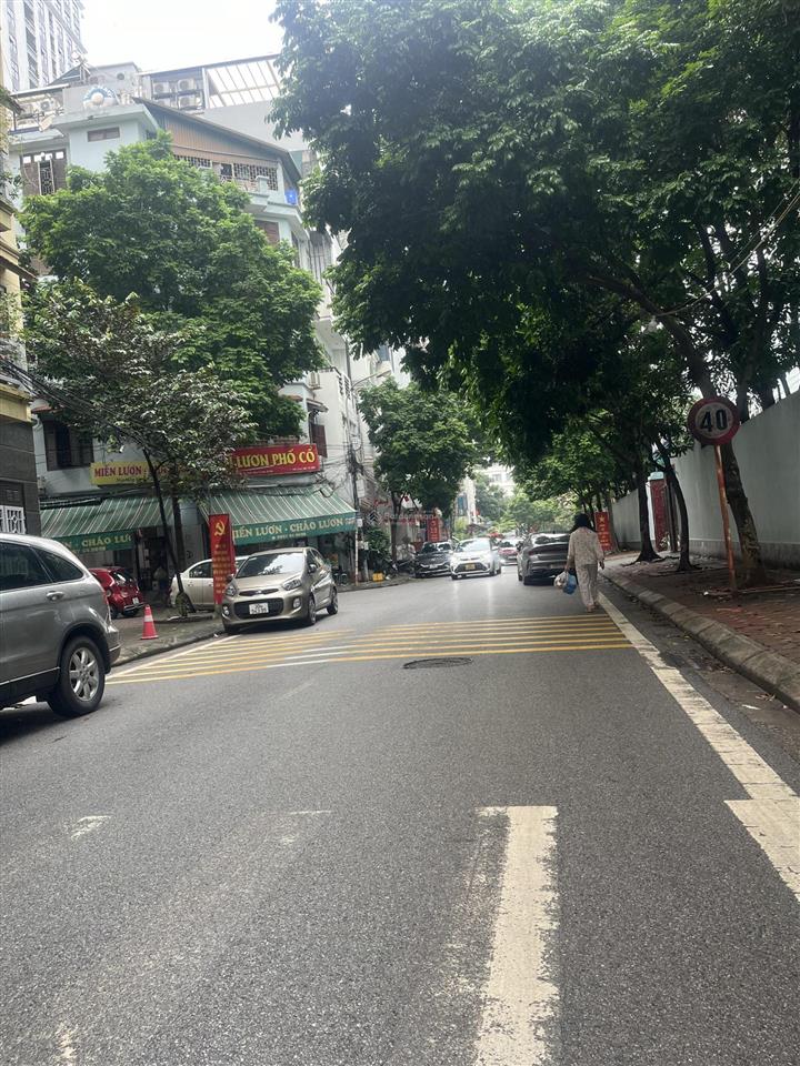 Bán nhà phạm tuấn tài, cầu giấy 50m x 6 tầng khu phân lô vip  0972 893 ***