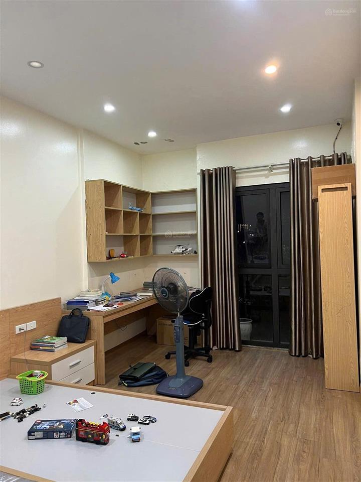 Bán nhà phạm tuấn tài, cầu giấy 50m x 6 tầng khu phân lô vip  0972 893 ***