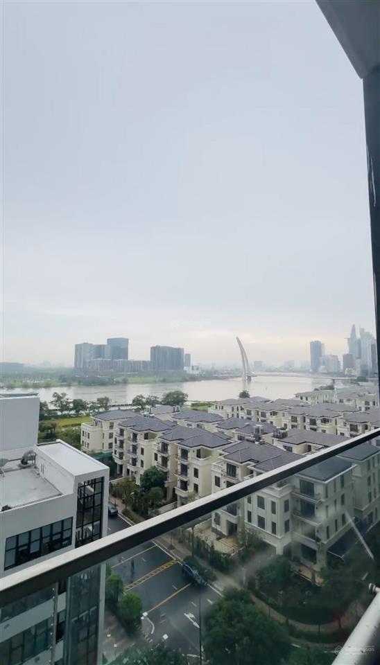Chủ nnn cần bán vinhomes golden river q1, 3 pn căn gốc view sông, giá chỉ 25 tỷ bao hết.