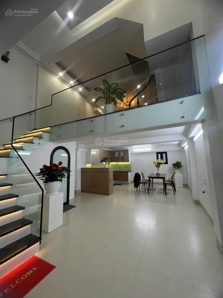 Bán nhà giang văn minh  quận ba đình  ngõ thông tứ tung  10m ra oto tránh