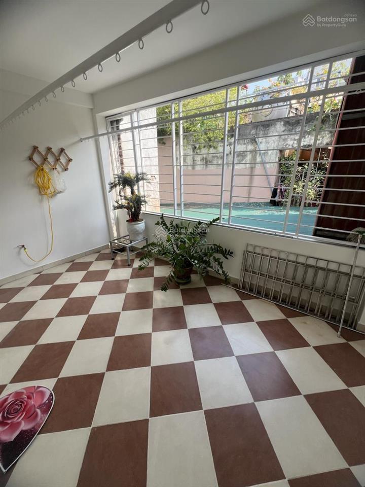 Bán nhà giang văn minh  quận ba đình  ngõ thông tứ tung  10m ra oto tránh