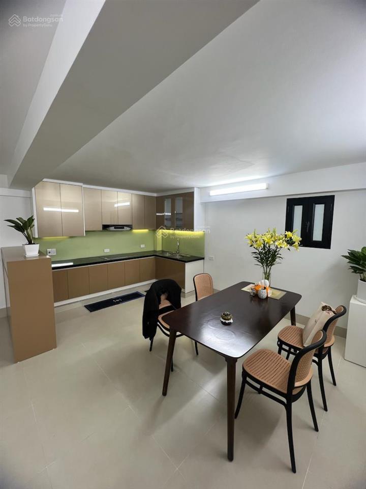 Bán nhà giang văn minh  quận ba đình  ngõ thông tứ tung  10m ra oto tránh