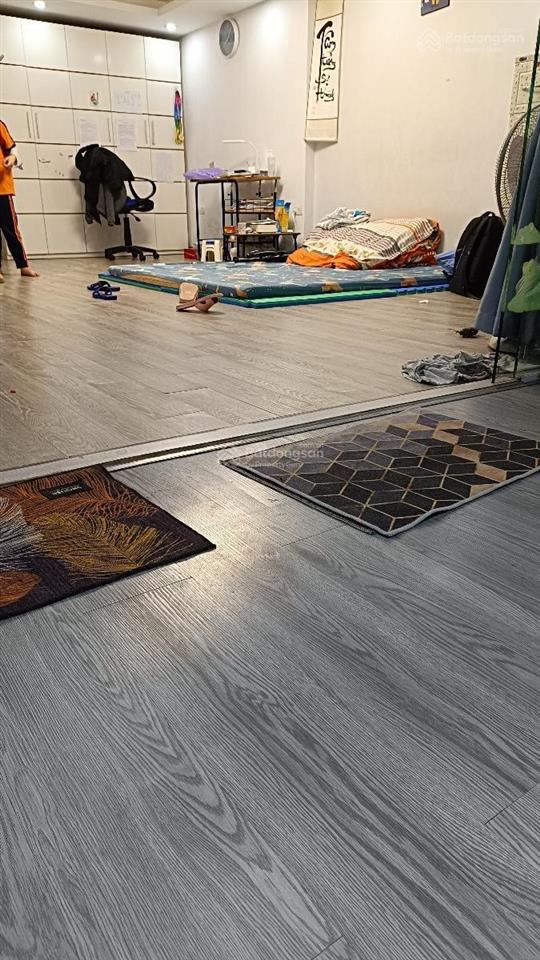 Bán nhà giang văn minh  quận ba đình  ngõ thông tứ tung  10m ra oto tránh