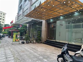 Bán shophouse 209m2, chung cư c2 xuân đỉnh, khai thác dòng tiền 45tr/tháng. giá 11 tỷ