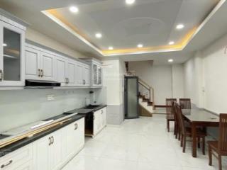 Dọn vào ở ngày. nhà phố hẻm quốc lộ 13 phường 26, bình thạnh. dt 4x16m nhà 1 trệt 2 lầu shr