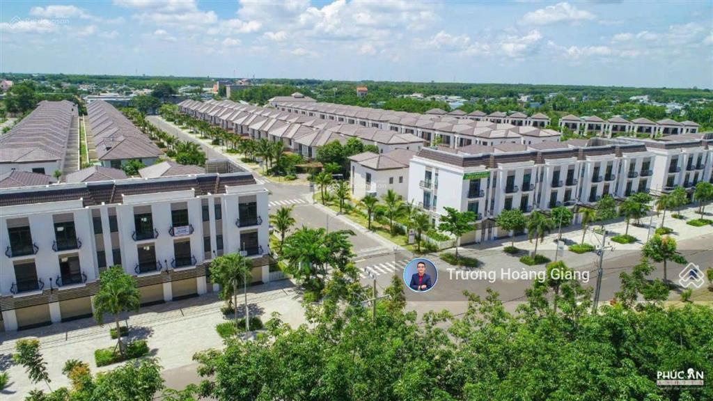 Nhà phố trục quốc lộ 13, bình dương đã có sổ, sang tên công chứng ngay giá từ 2,19 tỷ/căn 100m2
