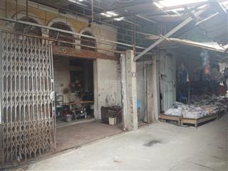 Bán đất làm 2 đường hồ chí minh ngay chợ sẵn nhà kinh doanh