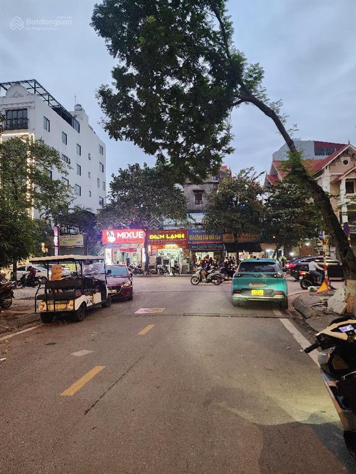 Trung tâm việt hưng đất 70m2, mt gần 5m. giá 7.5 tỷ
