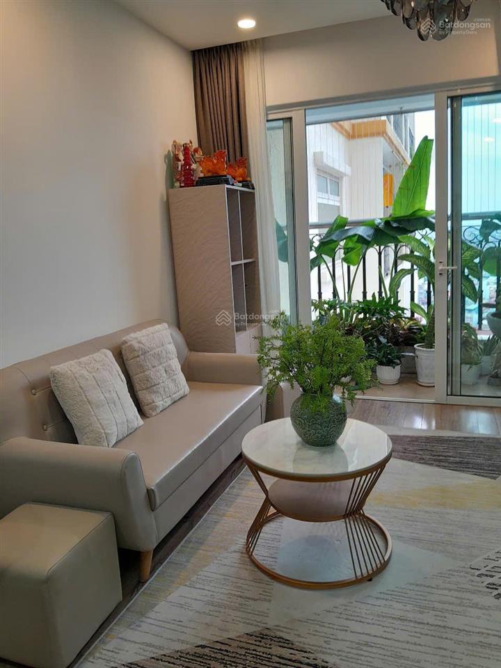 Cho thuê cc hòa bình green city, 12 triệu, 70m2, 2pn, 2wc, hàng hiếm tại vĩnh tuy, hai bà trưng, hn