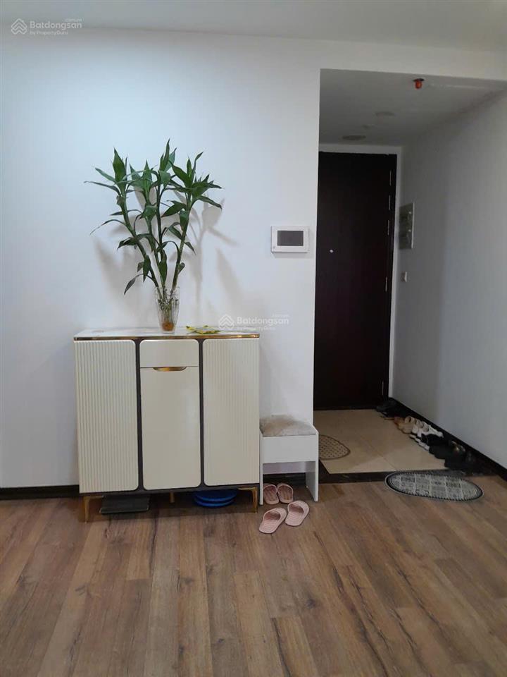 Cho thuê cc hòa bình green city, 12 triệu, 70m2, 2pn, 2wc, hàng hiếm tại vĩnh tuy, hai bà trưng, hn