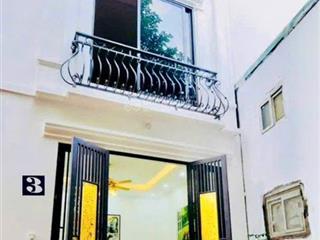 Bán nhà riêng tại đường yên bình, 4,35 tỷ, 35m2, 5 tầng, giá ưu đãi hàng hiếm tại hà đông