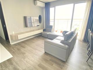 Bán căn hộ 3pn, 2vs, full nội thất nhà đẹp miễn phí dịch vụ 4 năm giá chỉ 6,x tỷ ( x có như không )