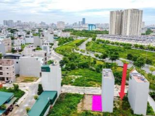 Em bán lô đất dịch vụ 136m2 hướng đông nam view công viên giá đầu tư