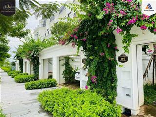 Duy nhất 1 căn liền kề view kênh 101m2 cần bán giá chỉ 2x tỷ(x có như không)