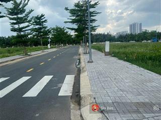 Chính chủ bán lô đất 90m2 đường đào trí phường phú thuận quận 7. sổ riêng, xdtd