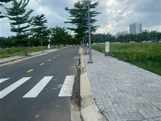 Chính chủ bán lô đất 90m2 đường đào trí phường phú thuận quận 7. sổ riêng, xdtd
