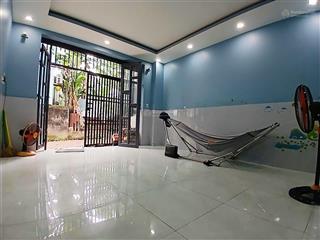 Nhà ngon đón tết 3.5 tỷ  2 tầng 3pn  ngay vinhomes q9 hxh