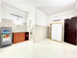 Căn hộ dịch vụ  full nội thất  giá 3tr6/th  trống sẵn