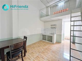 Trống sẳn căn duplex gác cao  gần đảo kim cương