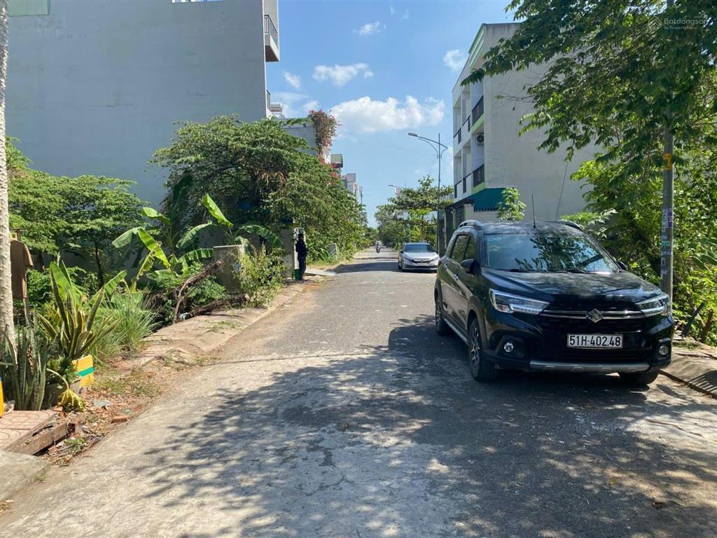 Bán đất nền dự án đảo kim cương 96m2, giá 6,5 tỷ