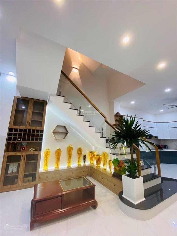 Đất nền trục chính a2 đông tăng long 102,5m2