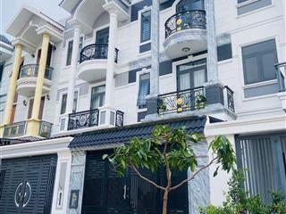 Nhà phố centana 100m2 1tr ,2lau gia 9ty5