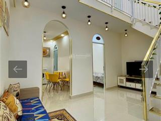 Nhà đẹp sát hxh cmt8  ngay ga metro số 2  thông số vàng 4.5x8  2 tầng có 3pn 2wc  không lộ giới