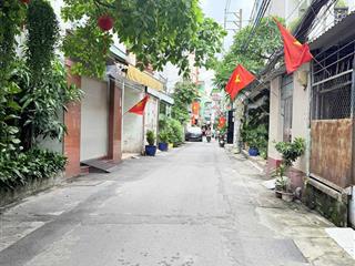 Hxh 6m thẳng 1 trục trung tâm tân bình giáp q10 và 11, 53m2 ngang 4.3m, 3 tầng 3pn, nở hậu