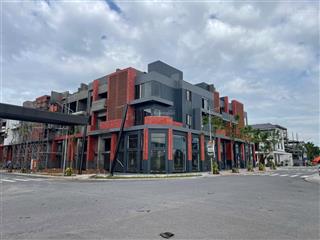 Khu trung tâm của dự án. lô đất hiếm chủ nhà muốn ra. anh chị nhanh tay đầu tư