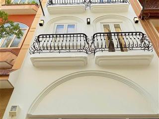 Chú đạt cần bán nhà gấp đường bùi hữu nghĩa p2 bình thạnh giá 3tỷ850/60m2(5x12m). nhà 3 lầu, hẻm 6m