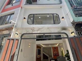 Lên sóng siêu phẩm nhà đường trần mai ninh
p.12 tân bình giá 4tỷ090/65m2(5x13m)nhà 3 lầu hẻm xe hơi