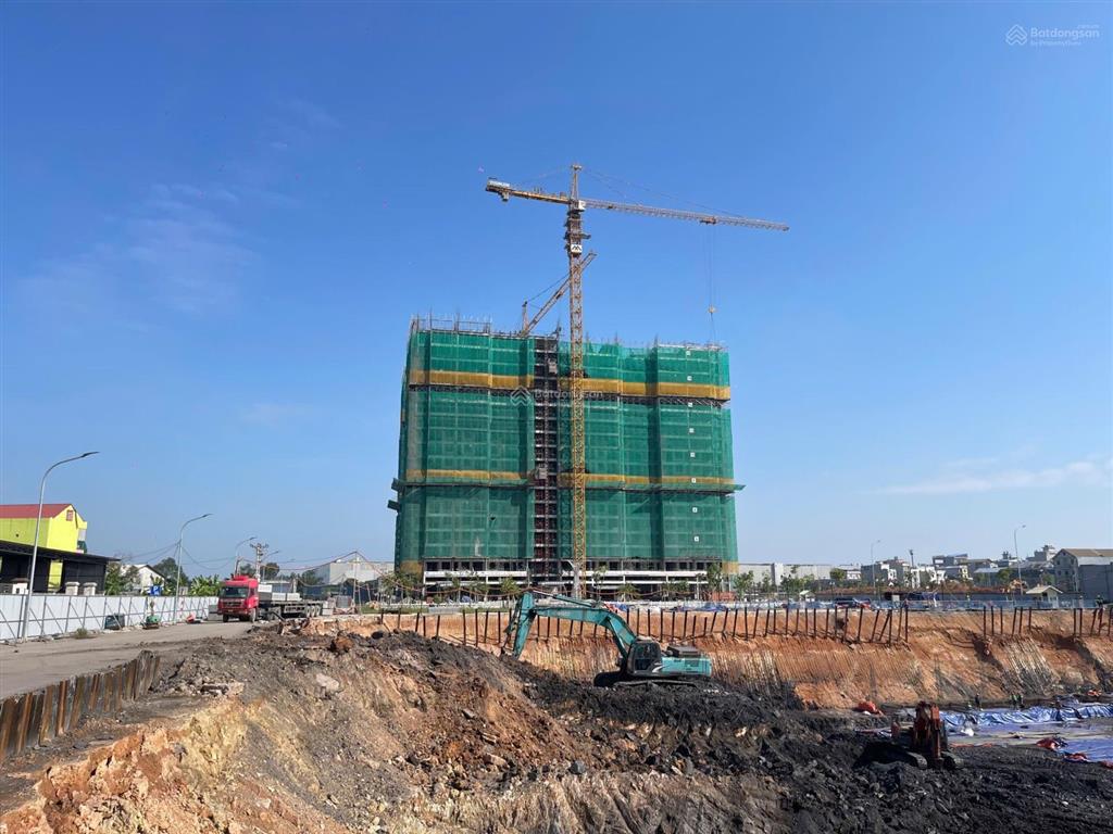 Duy nhất 1 suất ngoại giao đất nền dưới chân tòa chung cư sẵn sổ đỏ, ký hợp đồng trực tiếp cđt