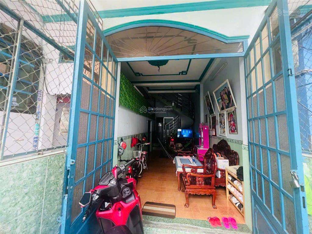 Bán nhà cũ tân thới nhất 12 quận 12 phù hợp xây căn hộ dịch vụ  2 tầng 4m x 32m đường 6m  9 tỉ5