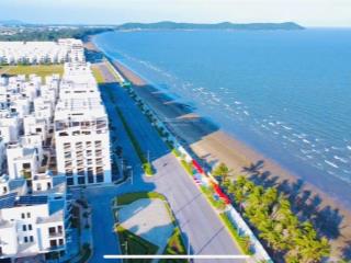 Biệt thự mặt biển  sẵn sổ.  0813 988 ***
