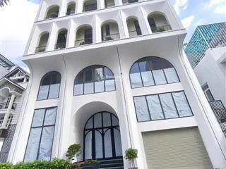 Tòa chdv dòng tiền 3,6 tỷ/năm  đường 16m ngay nguyễn thị thập q7  (10x20m) hầm 7 tần  giá 43 tỷ