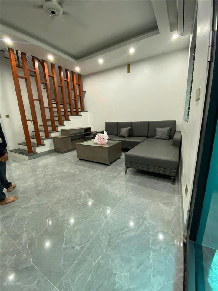 Âu cơ nhà mới kính coong + full nội thất xịn sò, dt 42m2, 3 tầng, mt 5m8 giá chào nhỉnh 3tỷ oto đỗ